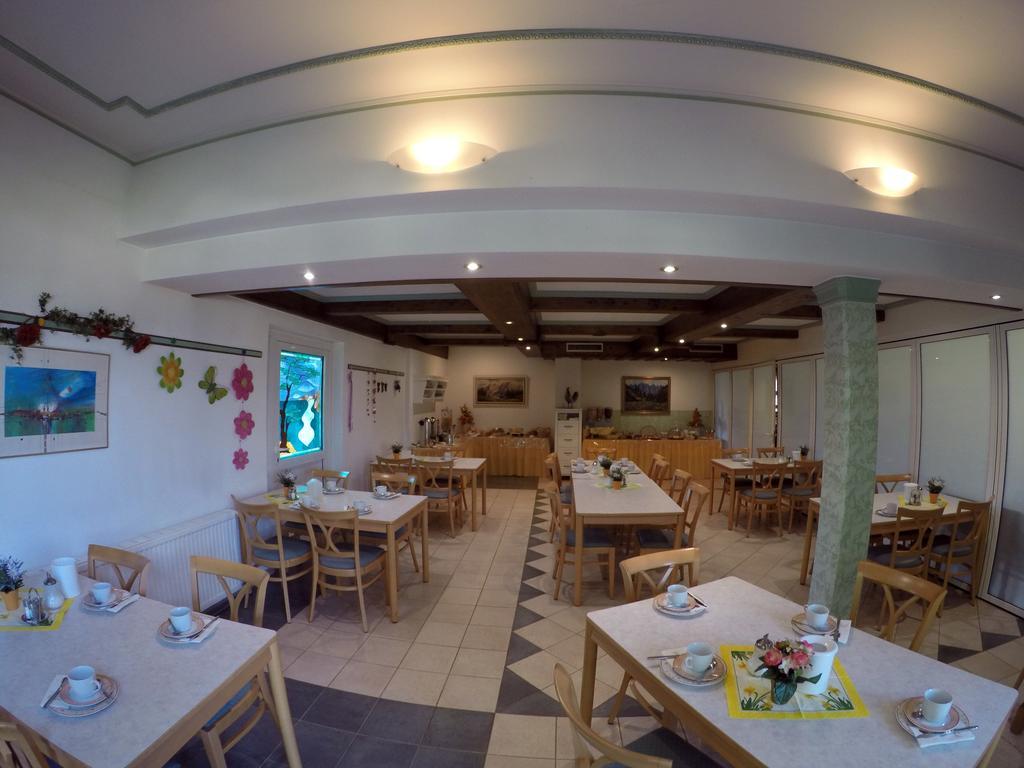 Hotel Sonnenhof Lambichl Bagian luar foto
