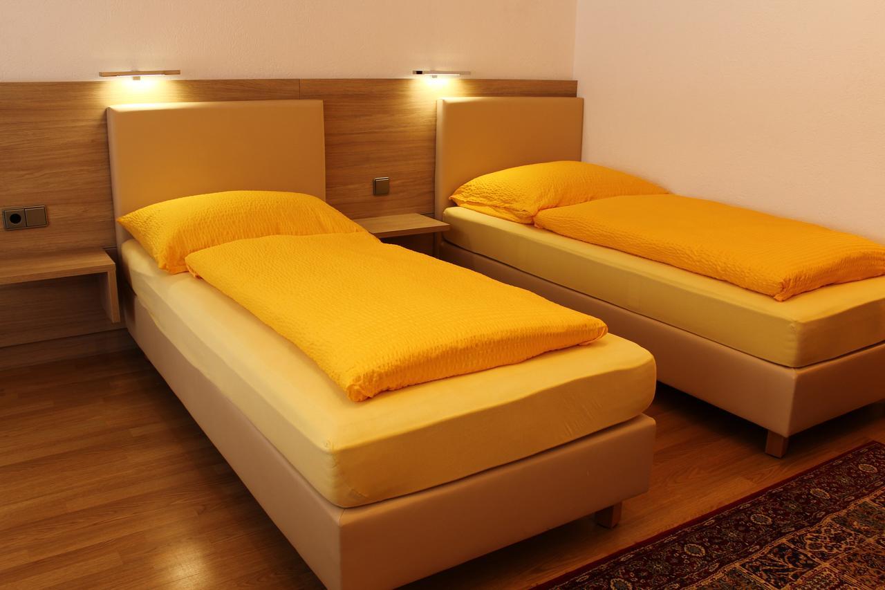 Hotel Sonnenhof Lambichl Bagian luar foto