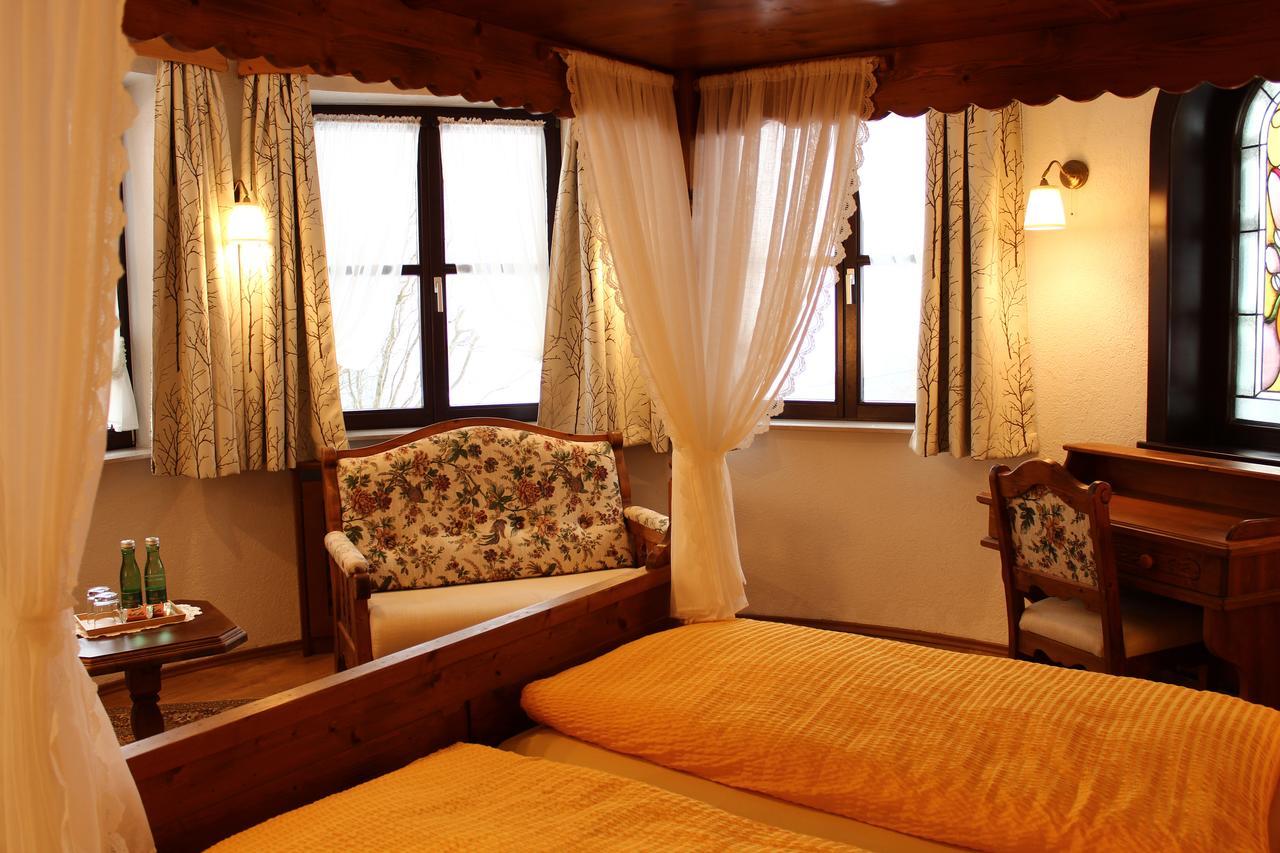 Hotel Sonnenhof Lambichl Bagian luar foto